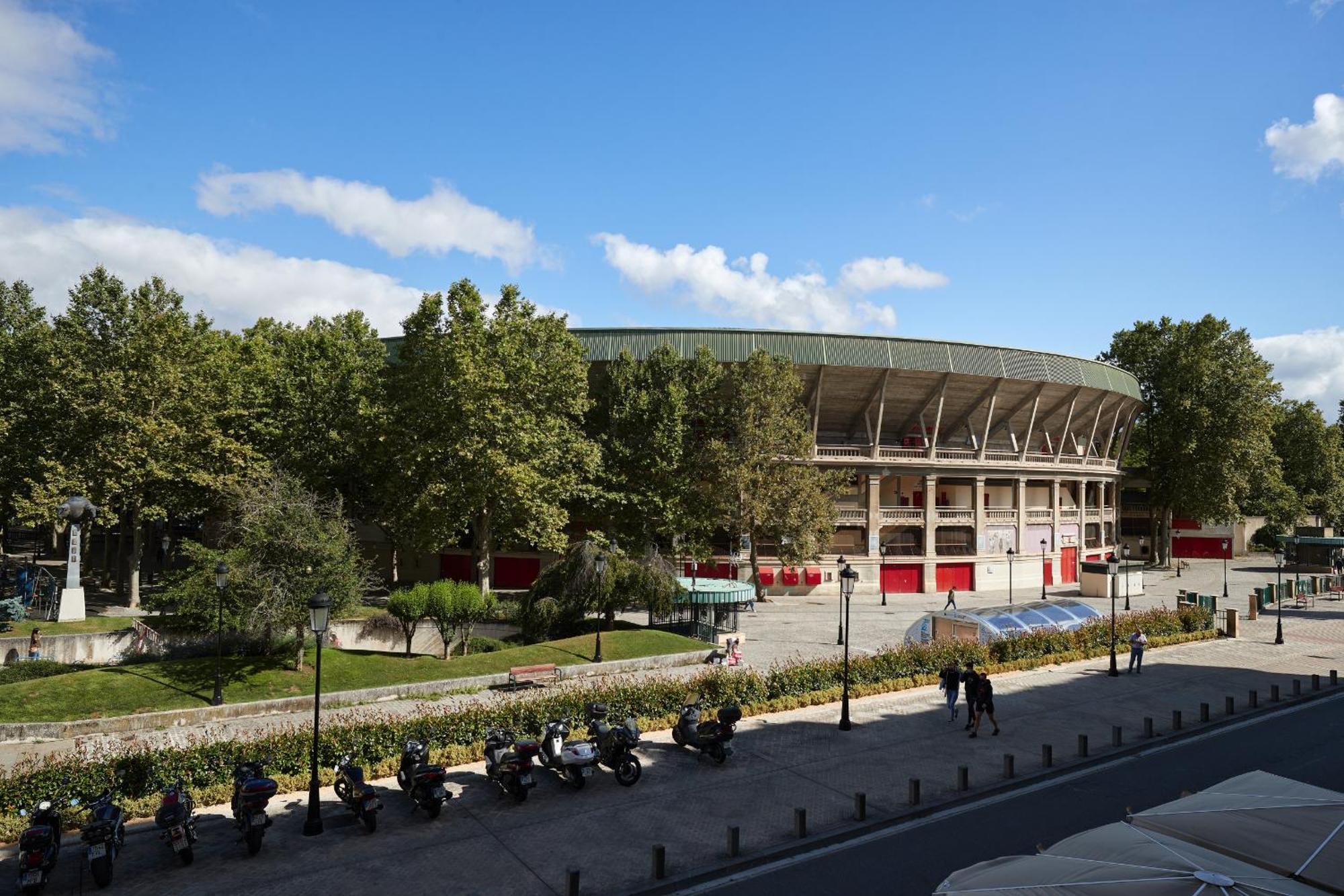 Tuapartamento Boutique & Art - Plaza De Toros * Pamplona